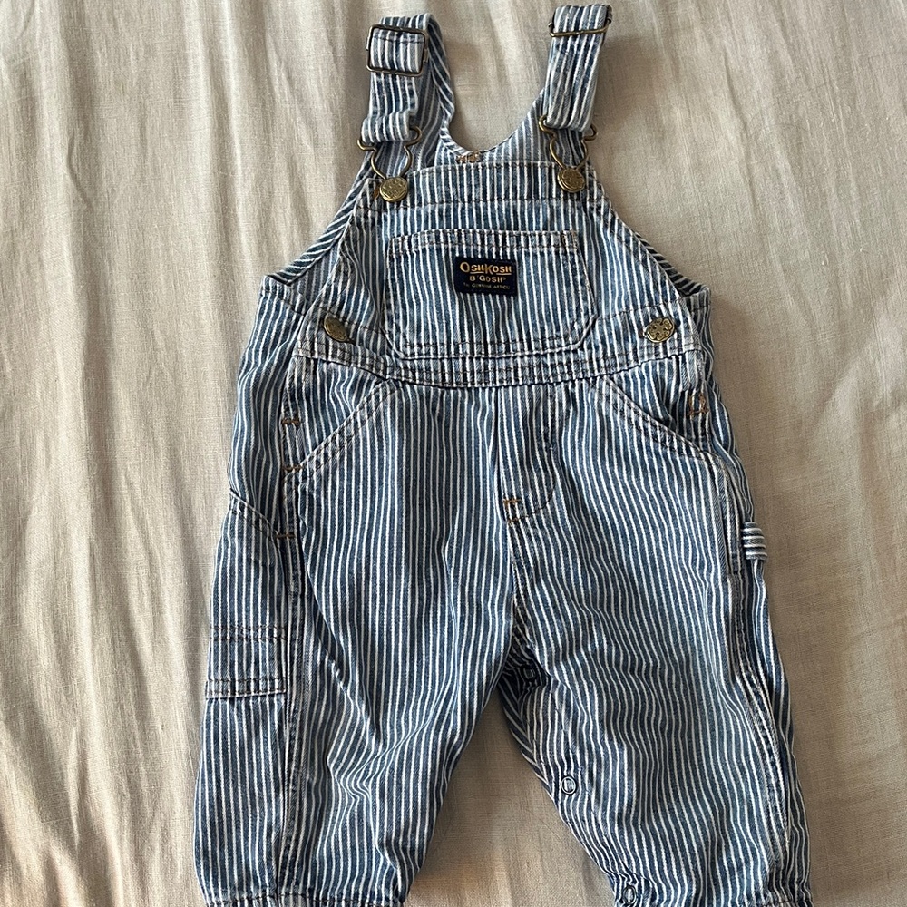 Oshkosh B’Gosh vintage pinstriped overalls 6-12 m